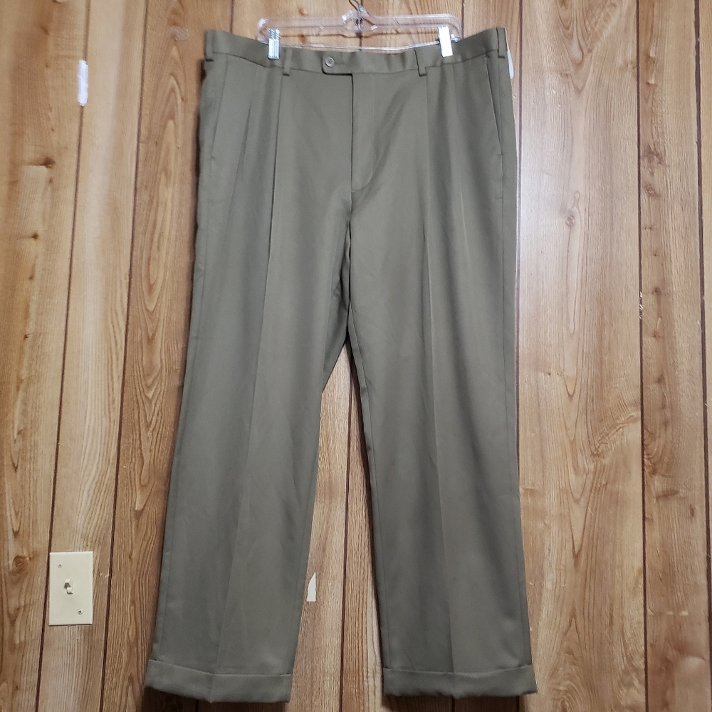 Pants 42 X 30 Pleats & Cuffs Stoney Gray Wrinkle Resistant New John Henry